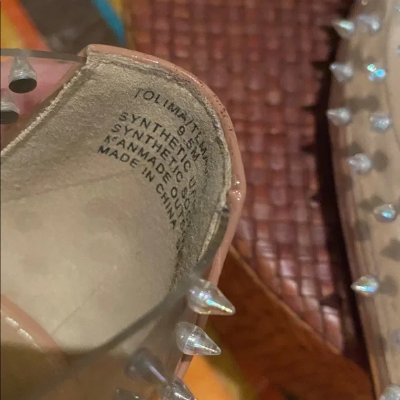 Steve Madden Tolima Clear Ecru High Heel Womens Size 9.5M Pumps Silver Studded - Picture 11 of 16